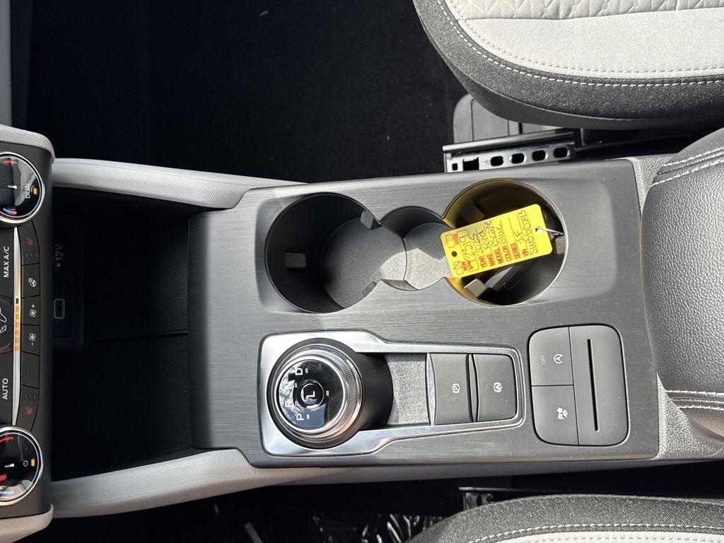 new 2025 Ford Escape car, priced at $29,667