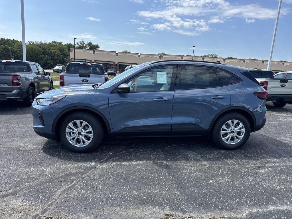 new 2025 Ford Escape car, priced at $29,667