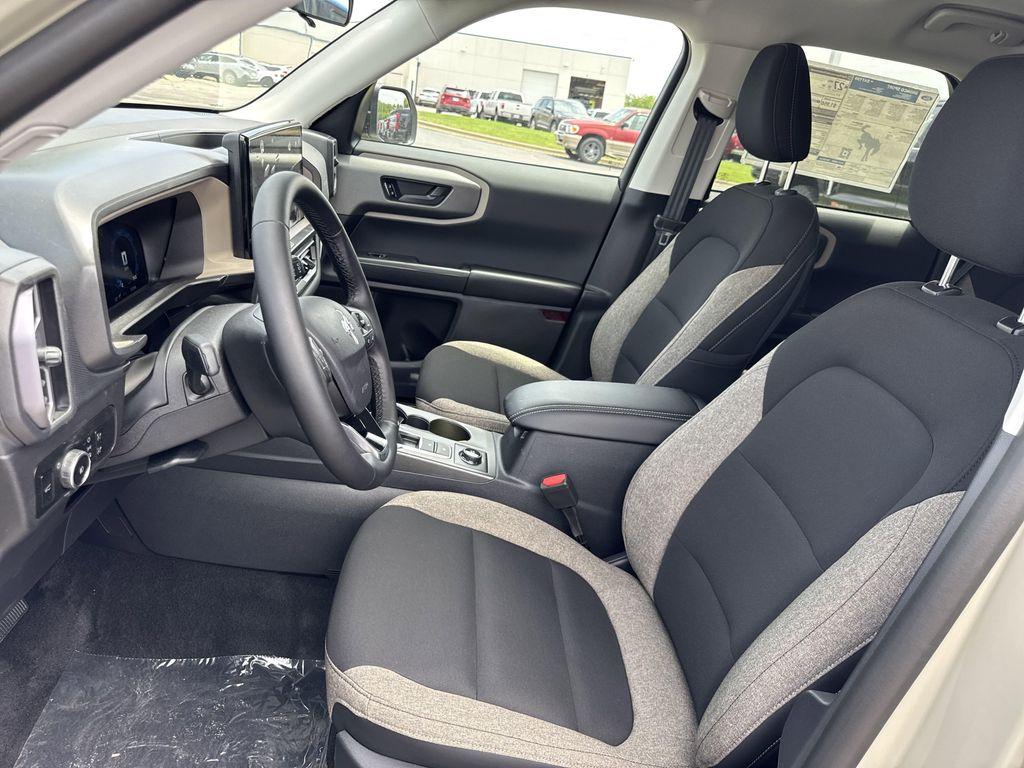 new 2025 Ford Bronco Sport car, priced at $31,137
