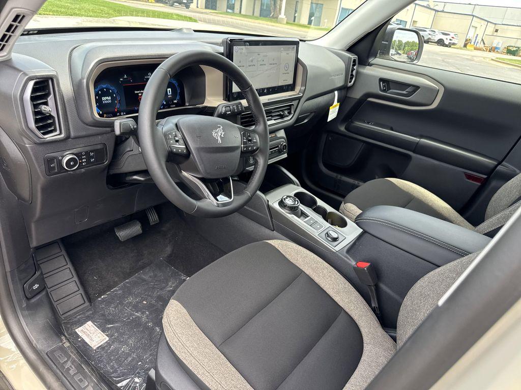 new 2025 Ford Bronco Sport car, priced at $31,137