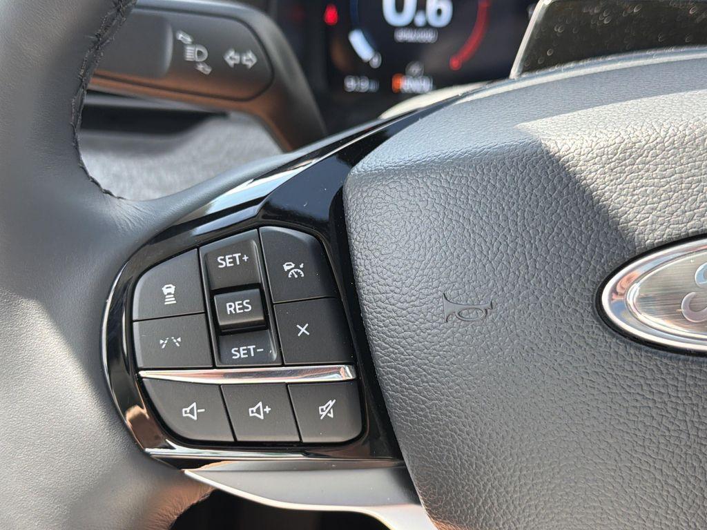 new 2025 Ford Explorer car, priced at $58,567
