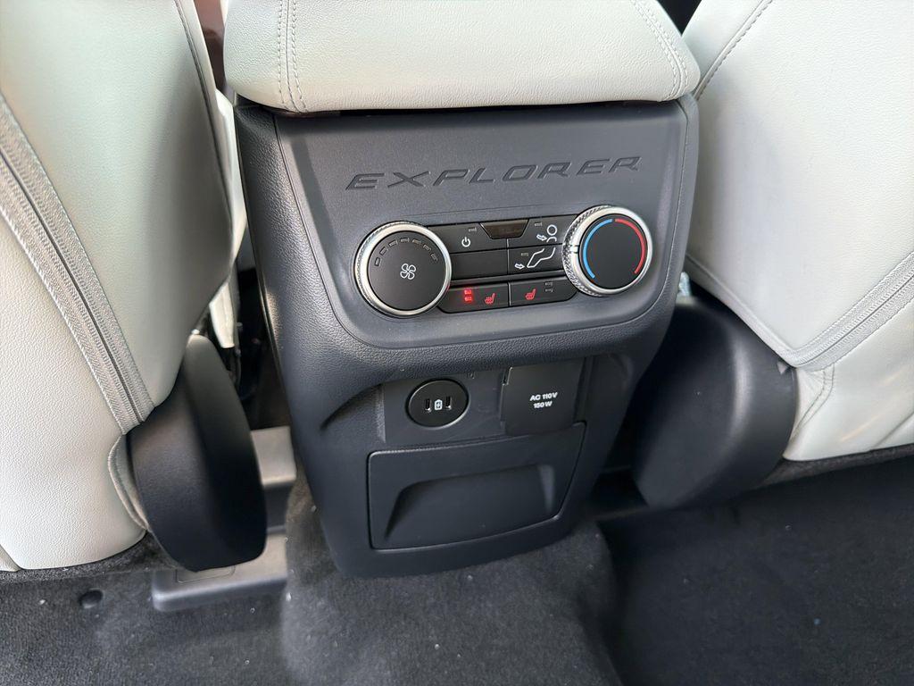 new 2025 Ford Explorer car, priced at $58,567