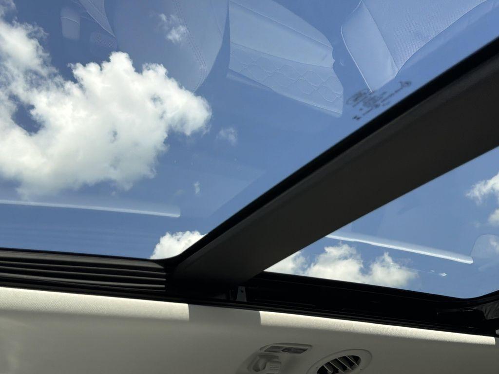 new 2025 Ford Explorer car, priced at $58,567