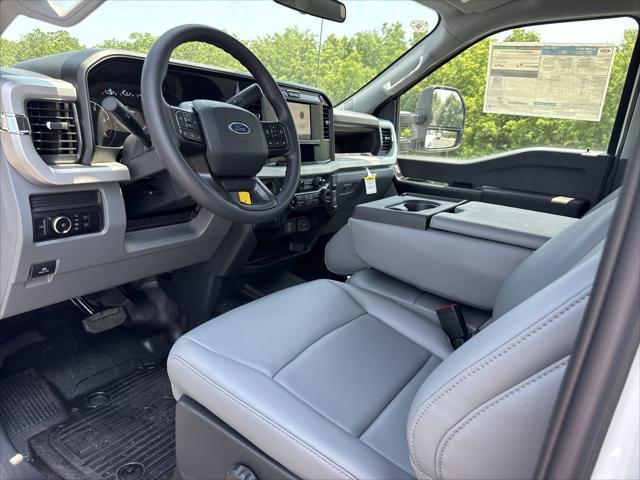 new 2025 Ford F-350 car, priced at $63,610