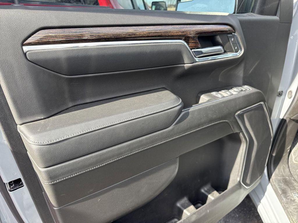 used 2024 GMC Sierra 1500 car, priced at $50,000