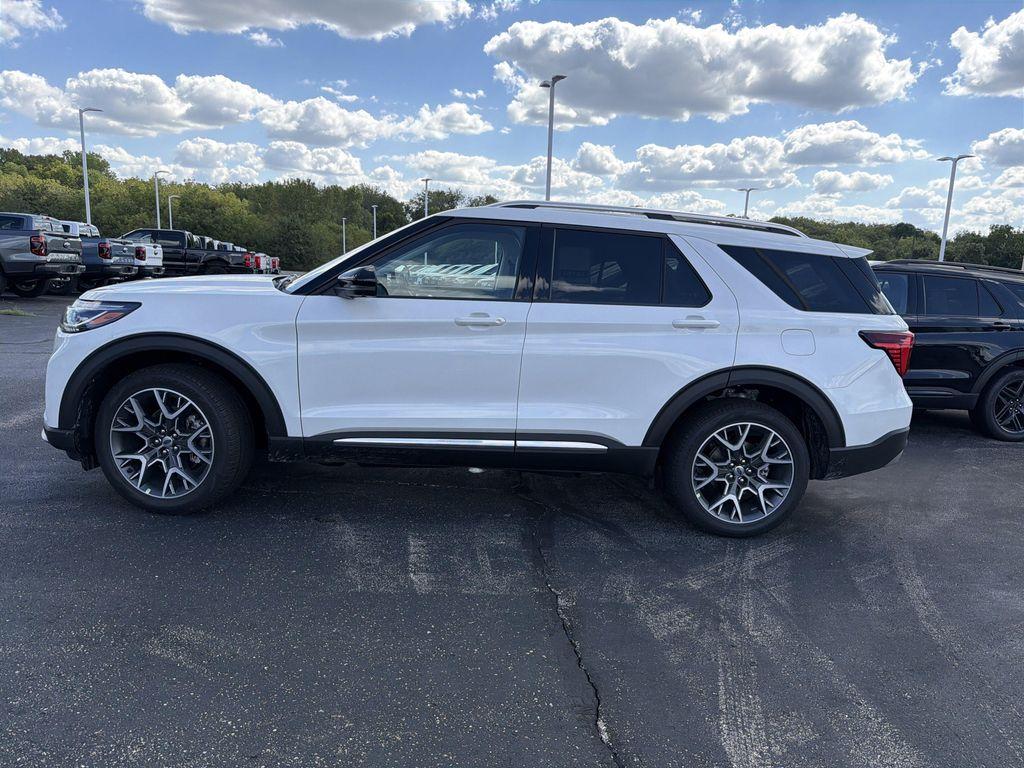 new 2025 Ford Explorer car, priced at $58,233