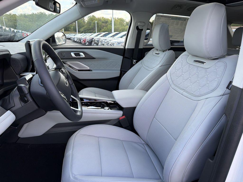new 2025 Ford Explorer car, priced at $58,233