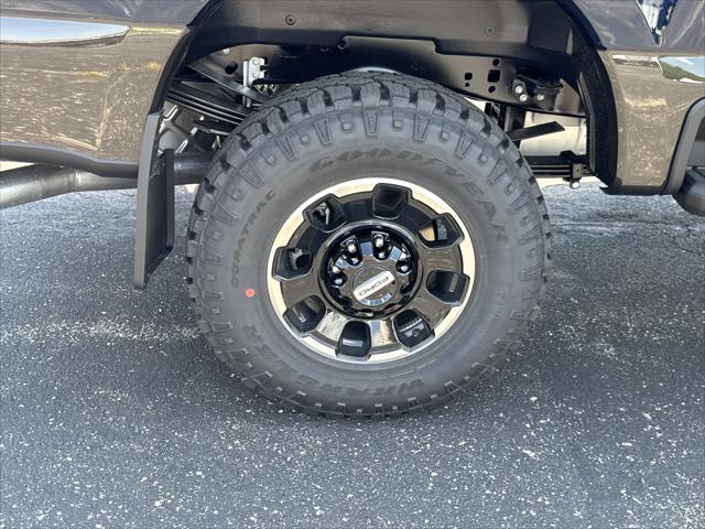 new 2025 Ford F-250 car, priced at $82,570