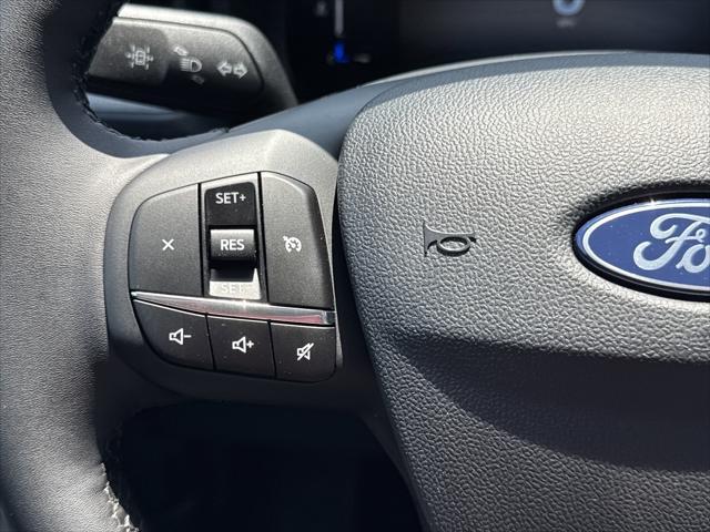 new 2025 Ford Maverick car, priced at $33,372
