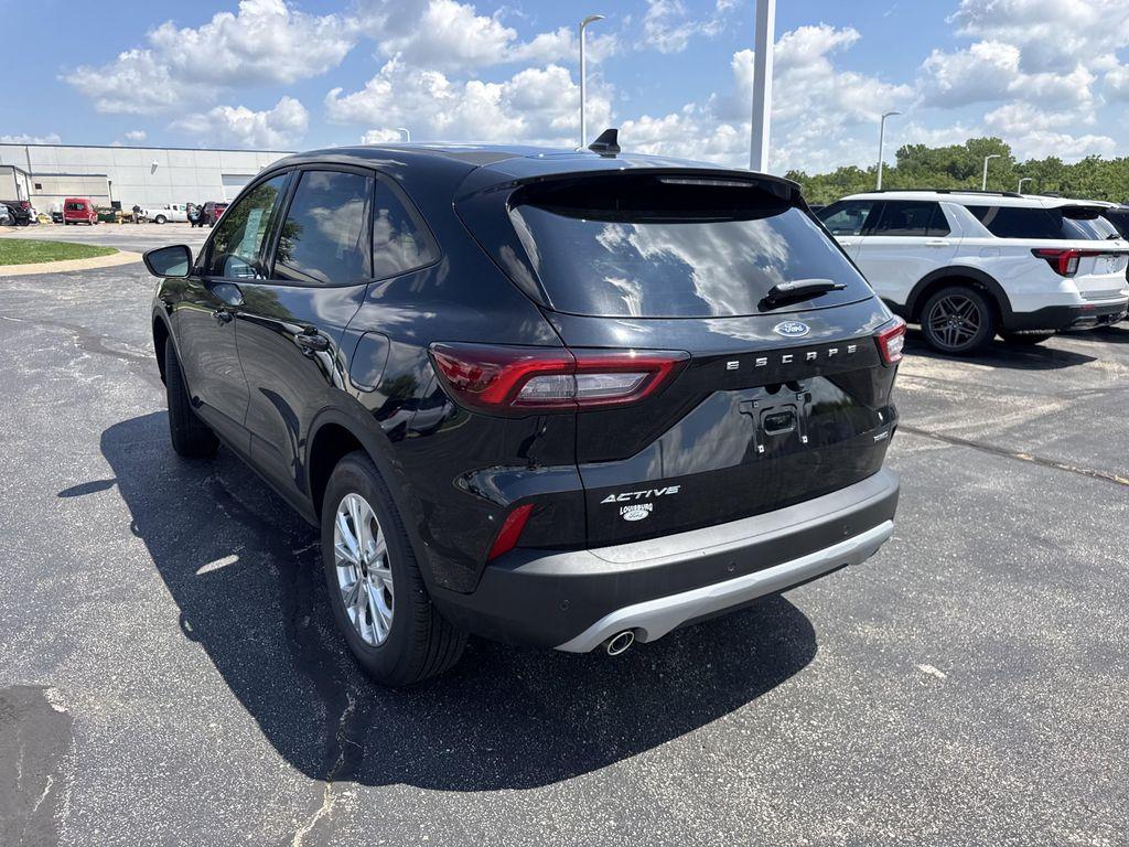 new 2025 Ford Escape car, priced at $29,308