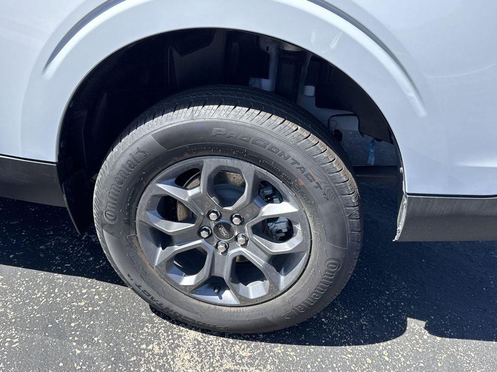 new 2025 Ford Maverick car, priced at $31,088