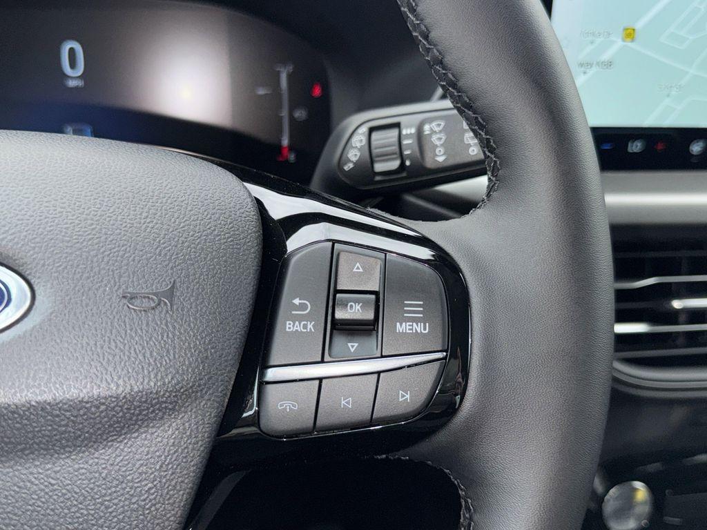 new 2025 Ford Escape PHEV car, priced at $32,953