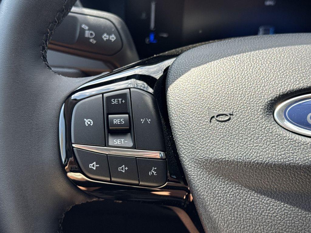 new 2025 Ford Escape car, priced at $27,529