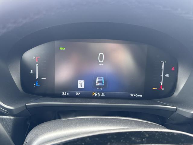 new 2025 Ford Escape PHEV car, priced at $33,397