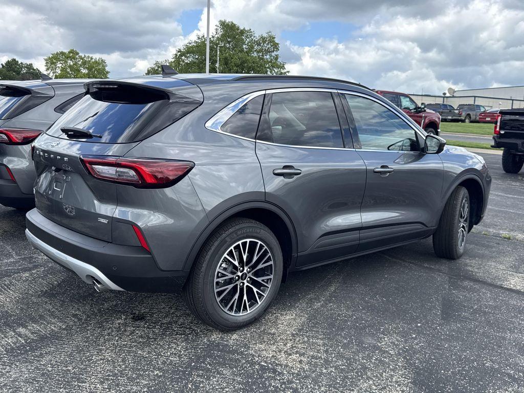 new 2025 Ford Escape PHEV car, priced at $32,168