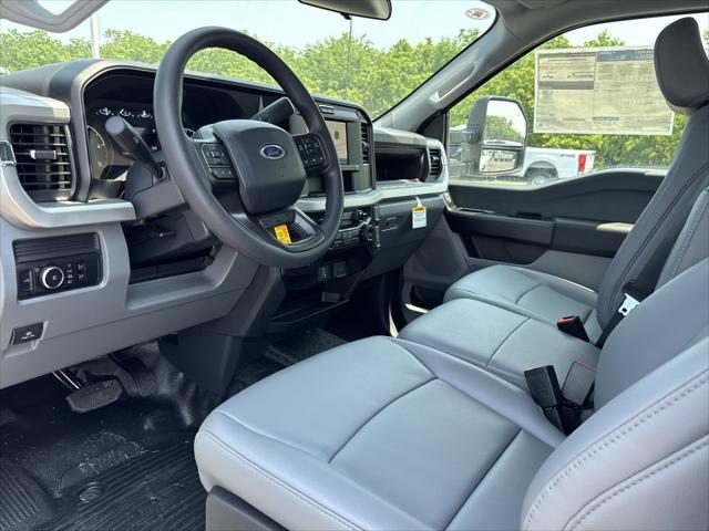 new 2025 Ford F-350 car, priced at $62,960