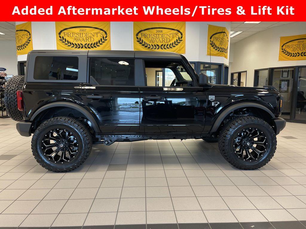 new 2025 Ford Bronco car, priced at $51,644