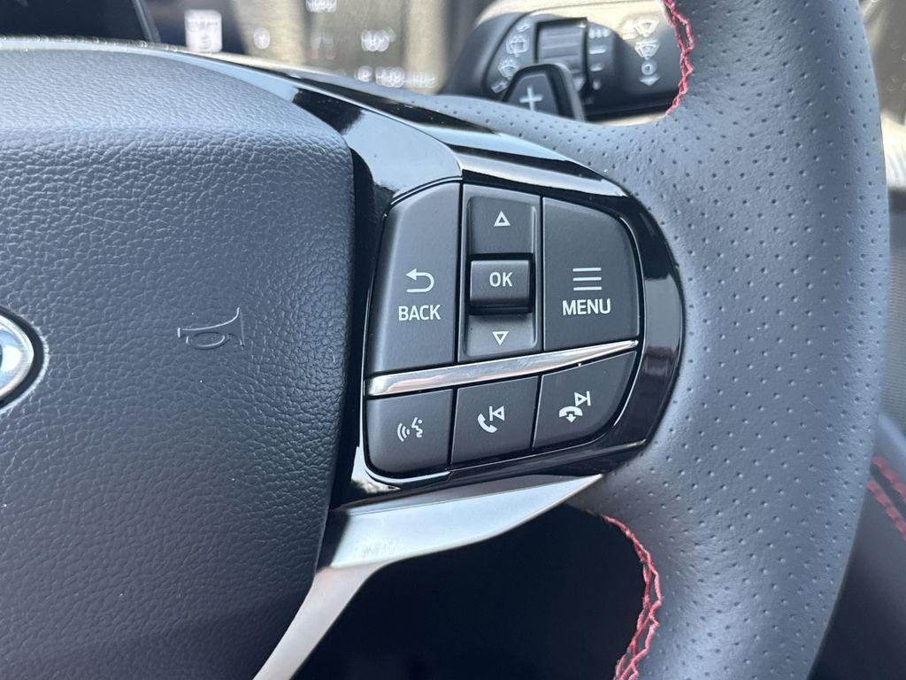 new 2025 Ford Explorer car, priced at $57,644