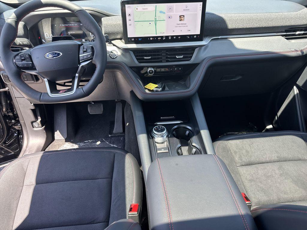new 2025 Ford Explorer car, priced at $57,644