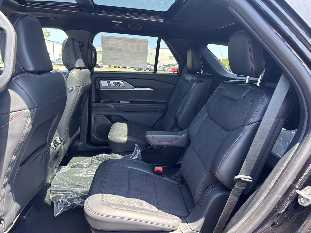 new 2025 Ford Explorer car, priced at $57,644