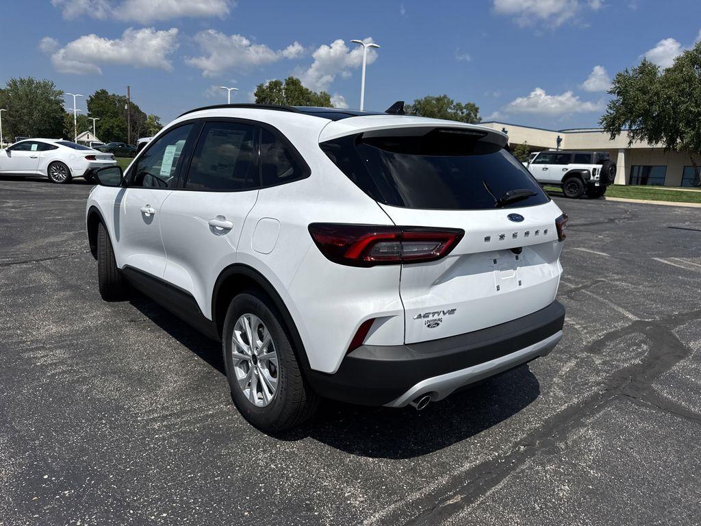 new 2025 Ford Escape car, priced at $29,167
