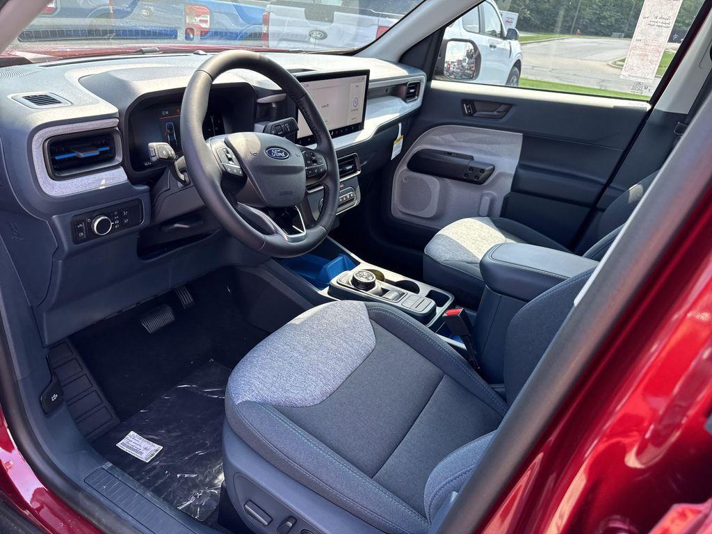 new 2025 Ford Maverick car, priced at $33,956