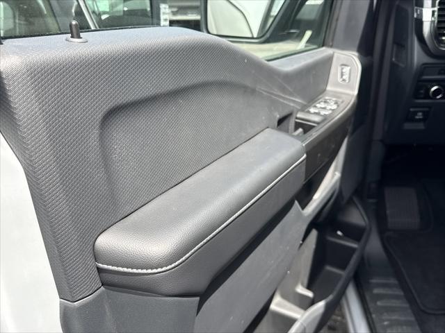 new 2025 Ford F-150 car, priced at $44,292