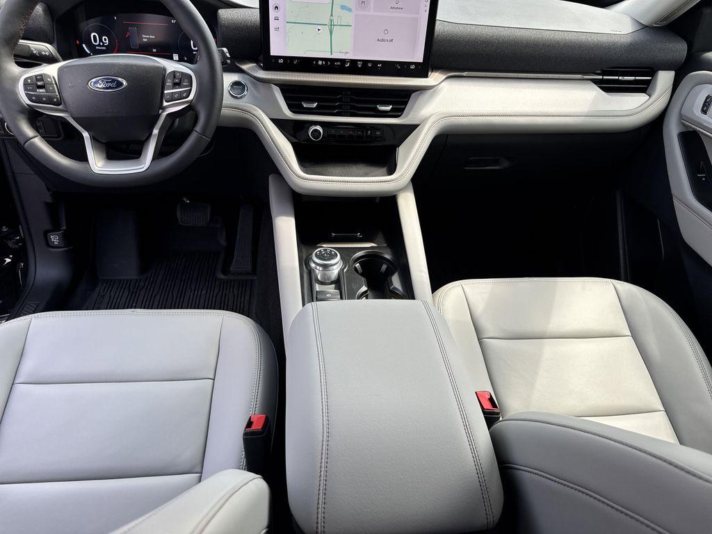 new 2025 Ford Explorer car, priced at $45,047