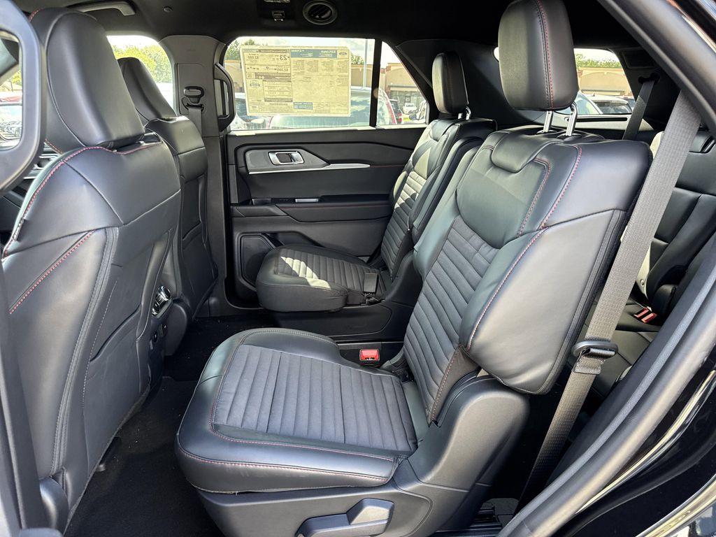 new 2025 Ford Explorer car, priced at $46,072