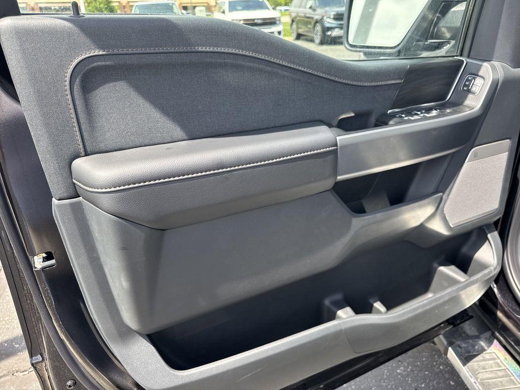 new 2025 Ford F-150 car, priced at $64,295