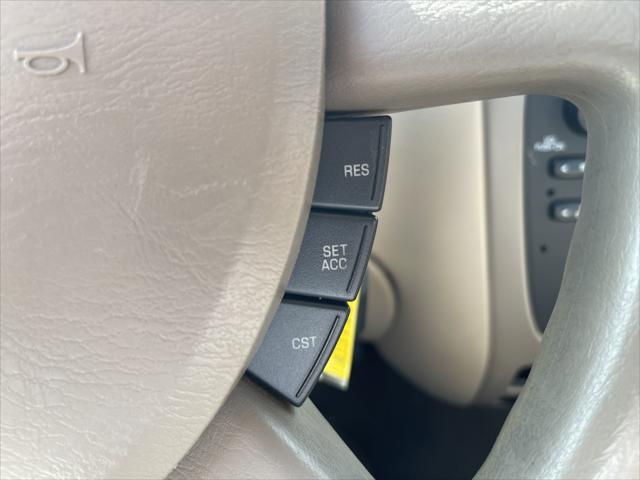 used 2004 Ford Taurus car, priced at $2,500