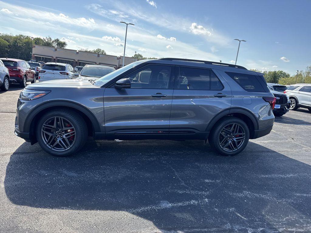 new 2025 Ford Explorer car, priced at $58,571