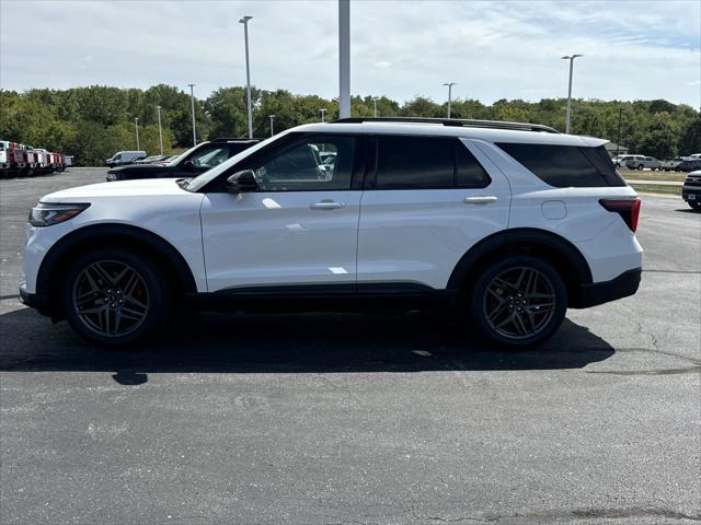 new 2025 Ford Explorer car, priced at $58,919