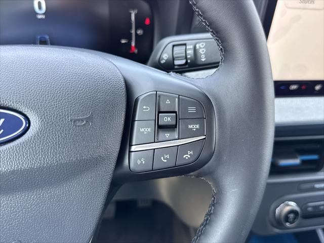 new 2025 Ford Maverick car, priced at $33,995