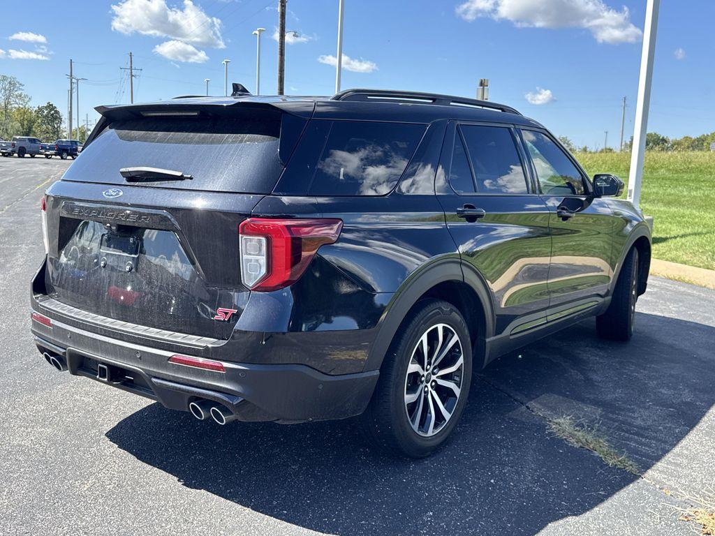 used 2020 Ford Explorer car, priced at $30,000