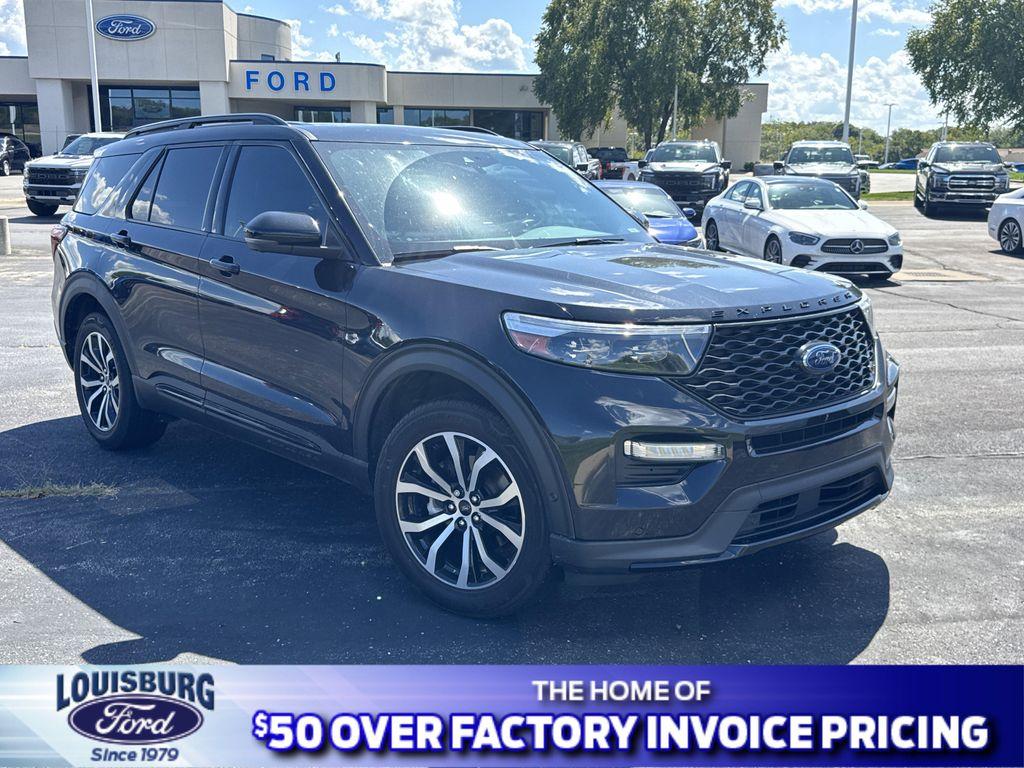 used 2020 Ford Explorer car, priced at $30,000