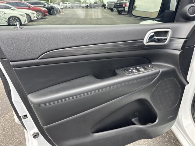 used 2022 Jeep Grand Cherokee car, priced at $33,000