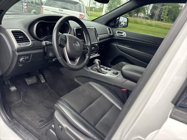 used 2022 Jeep Grand Cherokee car, priced at $33,000