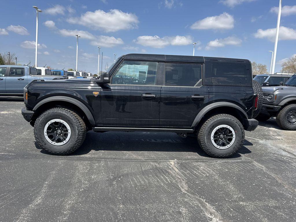 new 2025 Ford Bronco car, priced at $64,387