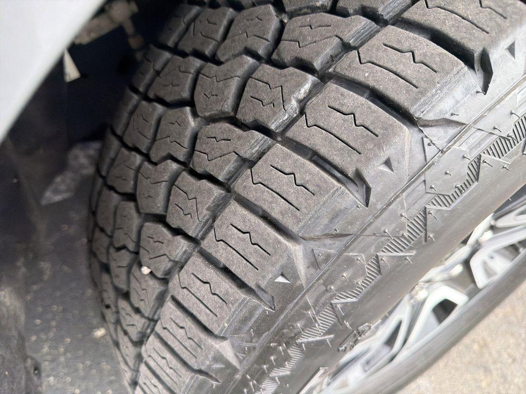 used 2022 Ford Expedition car, priced at $37,000