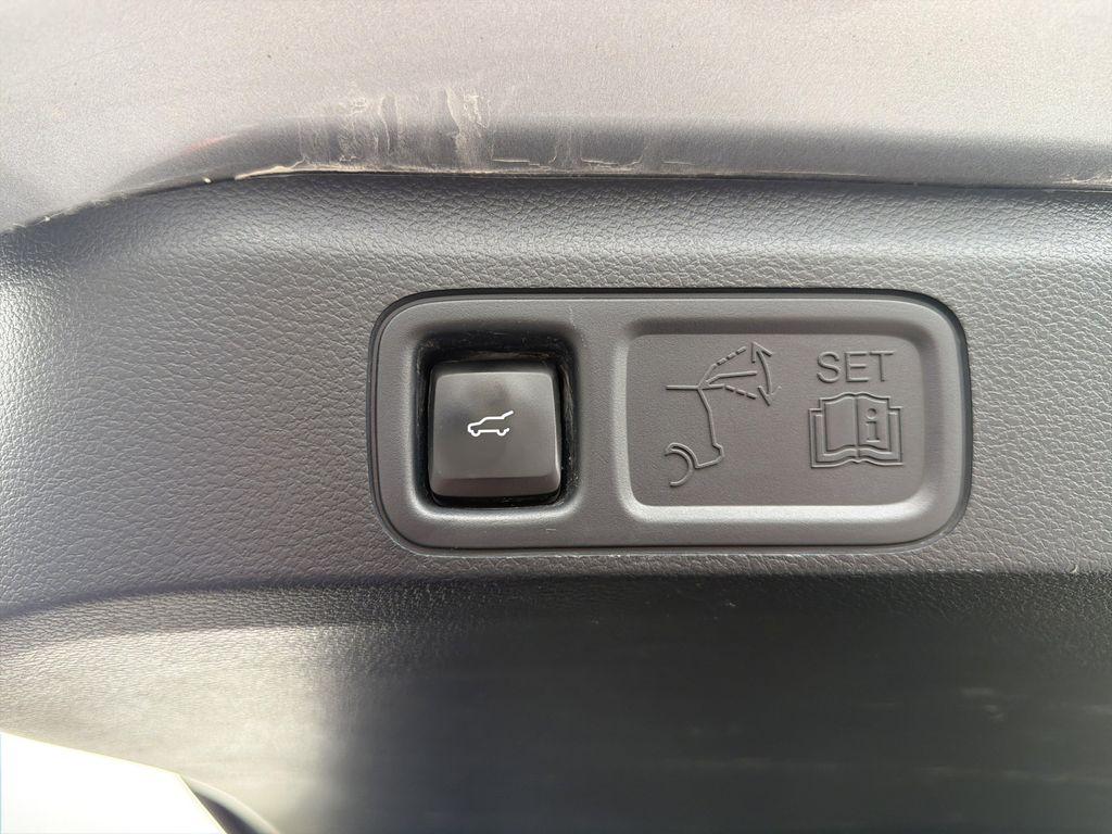 used 2022 Ford Expedition car, priced at $37,000