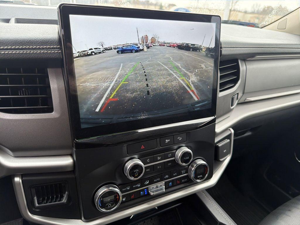 used 2022 Ford Expedition car, priced at $37,000