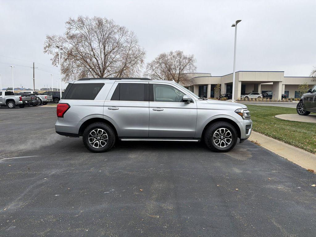 used 2022 Ford Expedition car, priced at $37,000