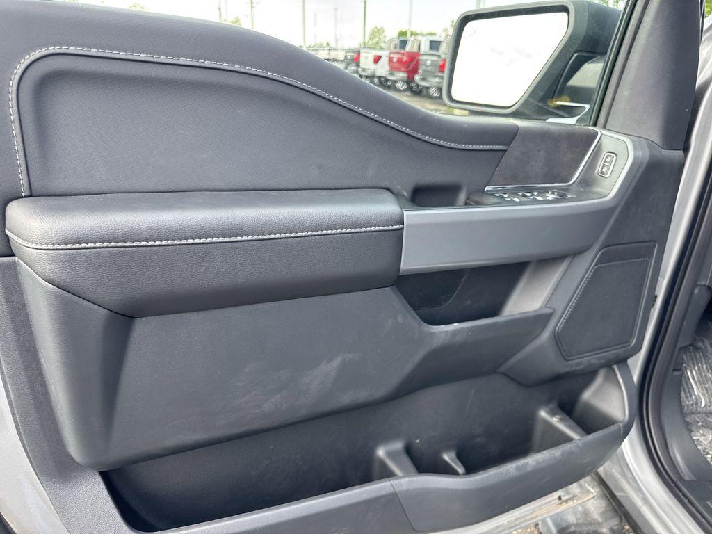 new 2025 Ford F-150 car, priced at $55,814