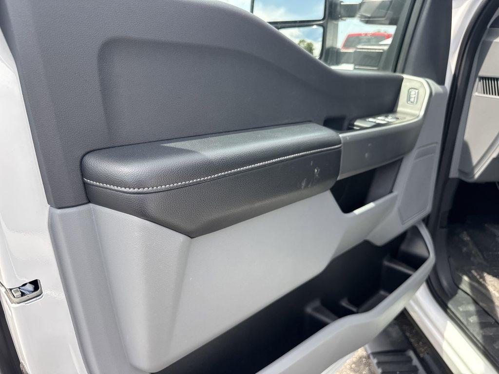 used 2024 Ford F-250 car, priced at $52,500