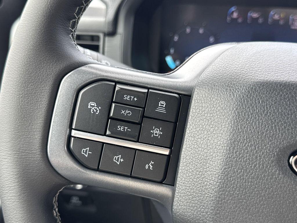 new 2025 Ford F-150 car, priced at $51,577
