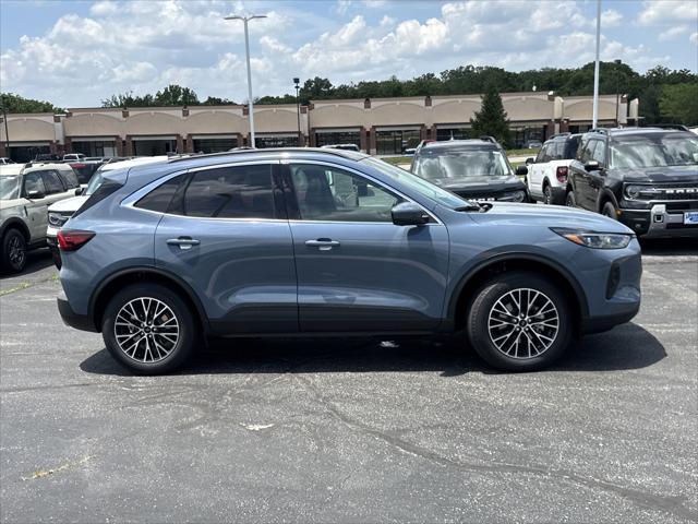 new 2025 Ford Escape PHEV car, priced at $38,872