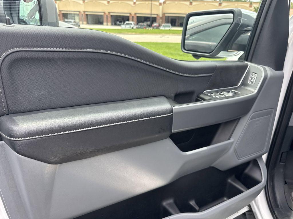 new 2025 Ford F-150 car, priced at $54,777