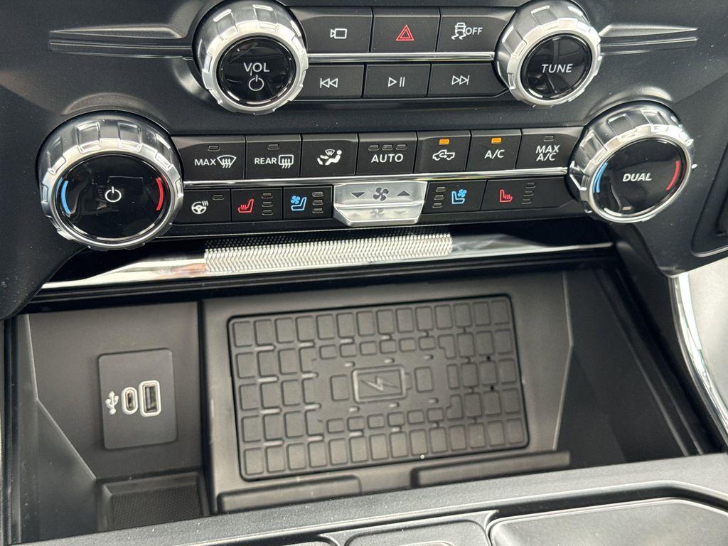new 2025 Ford F-150 car, priced at $64,296