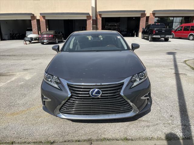 used 2016 Lexus ES 300h car, priced at $20,500
